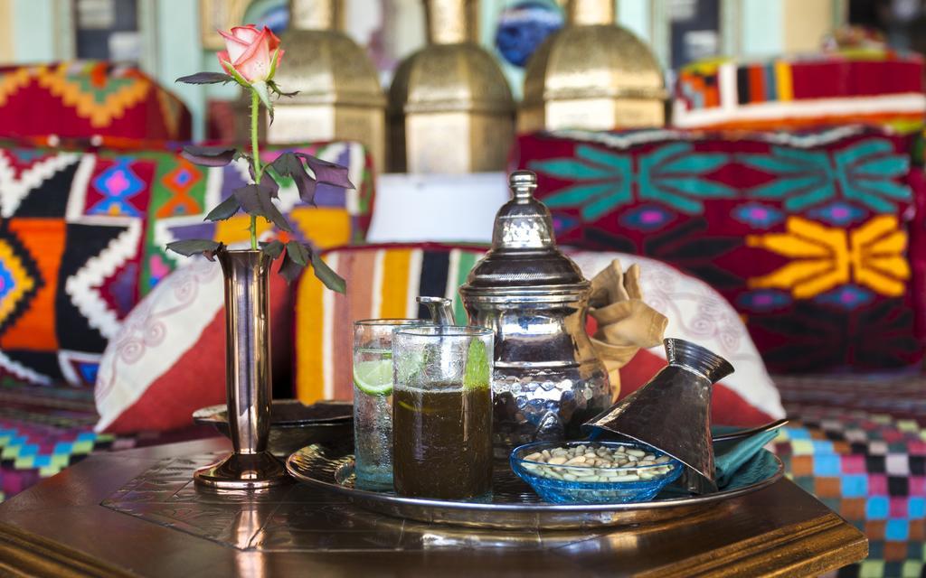 Hotel La Cigale Tabarka Zewnętrze zdjęcie Moroccan mint tea