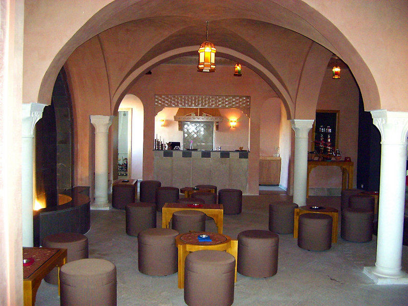 Hotel La Cigale Tabarka Zewnętrze zdjęcie Café in Morocco